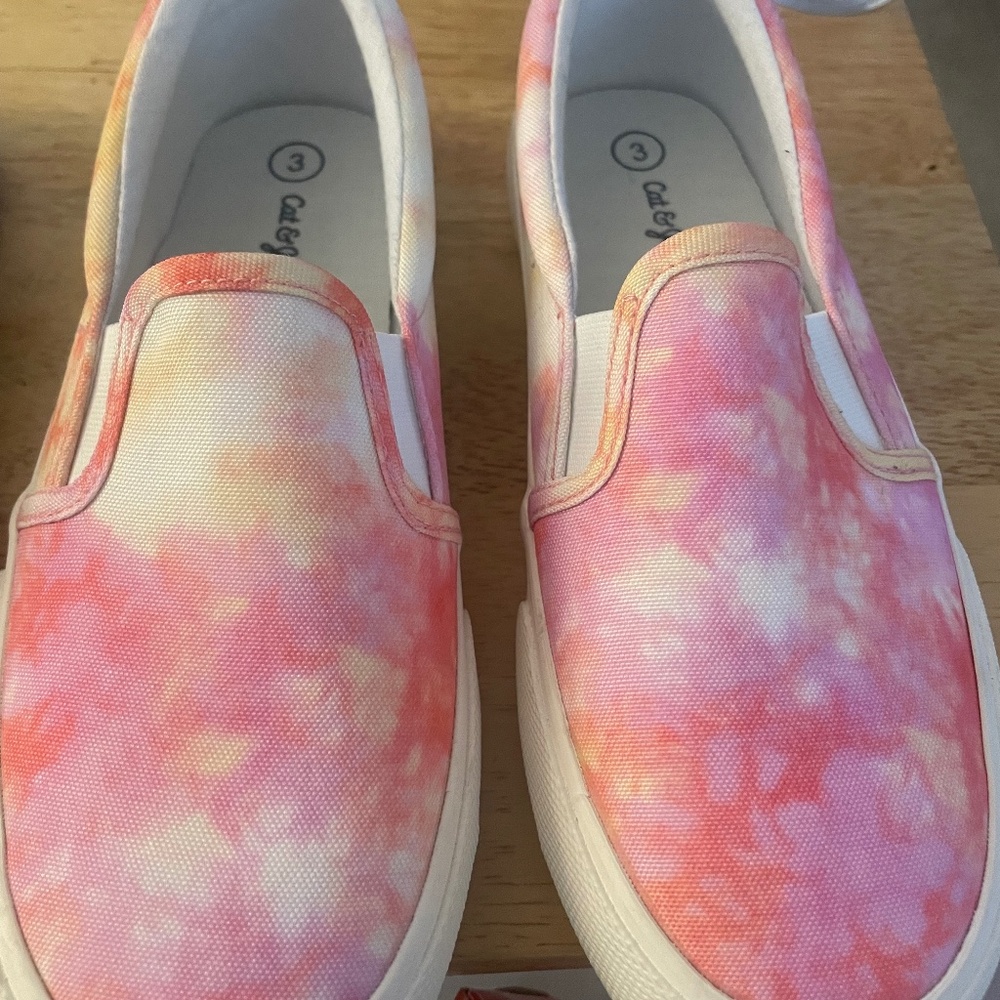 Kids slip on sneakers